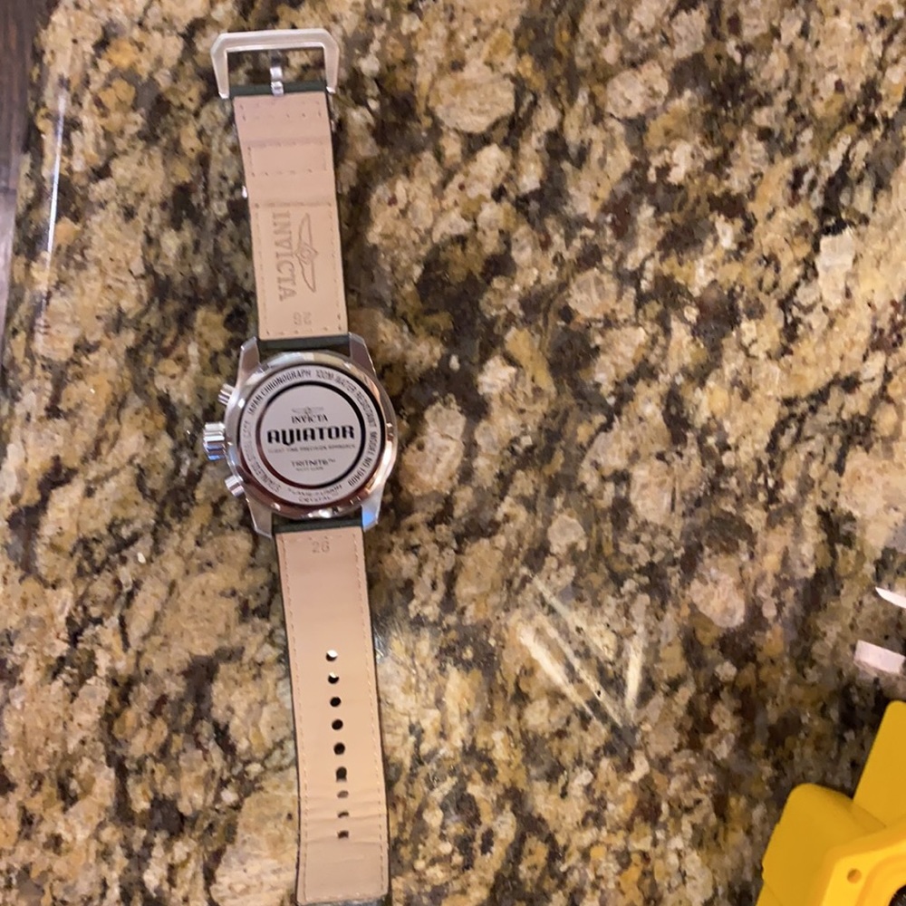 Invicta Aviator Watch - Picture 8 of 8